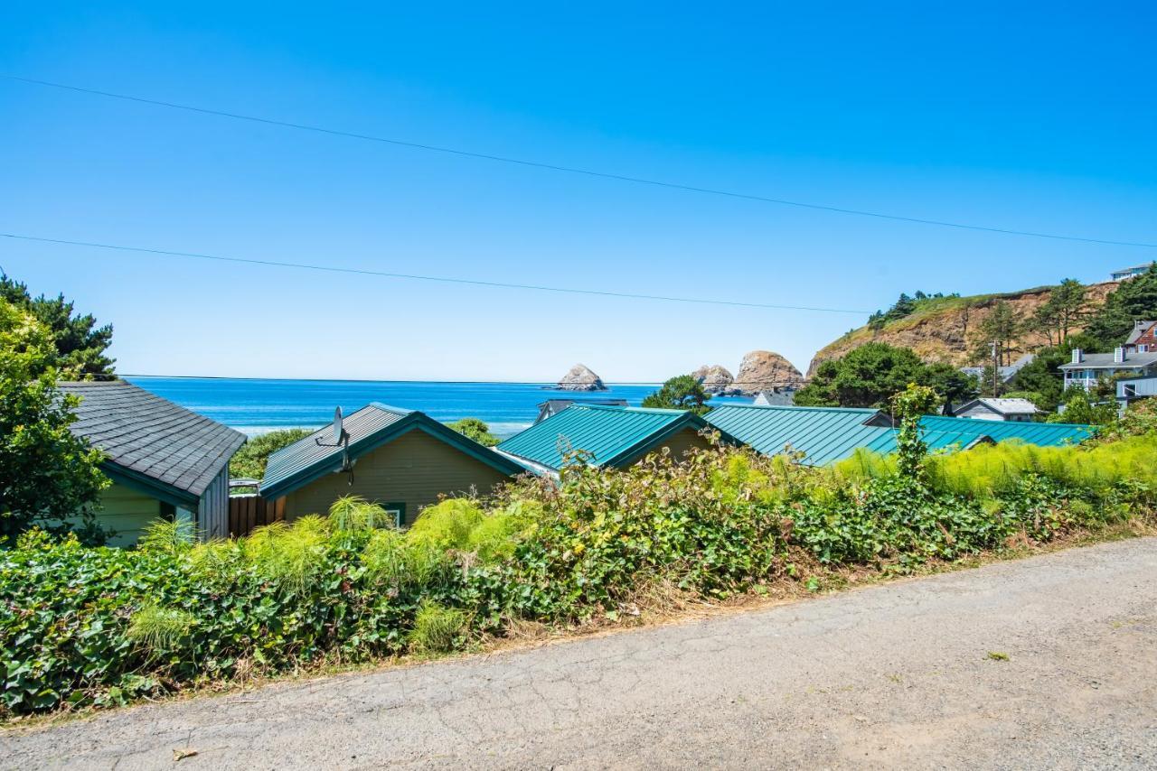 Oceanside Ocean Front Cabins Luaran gambar